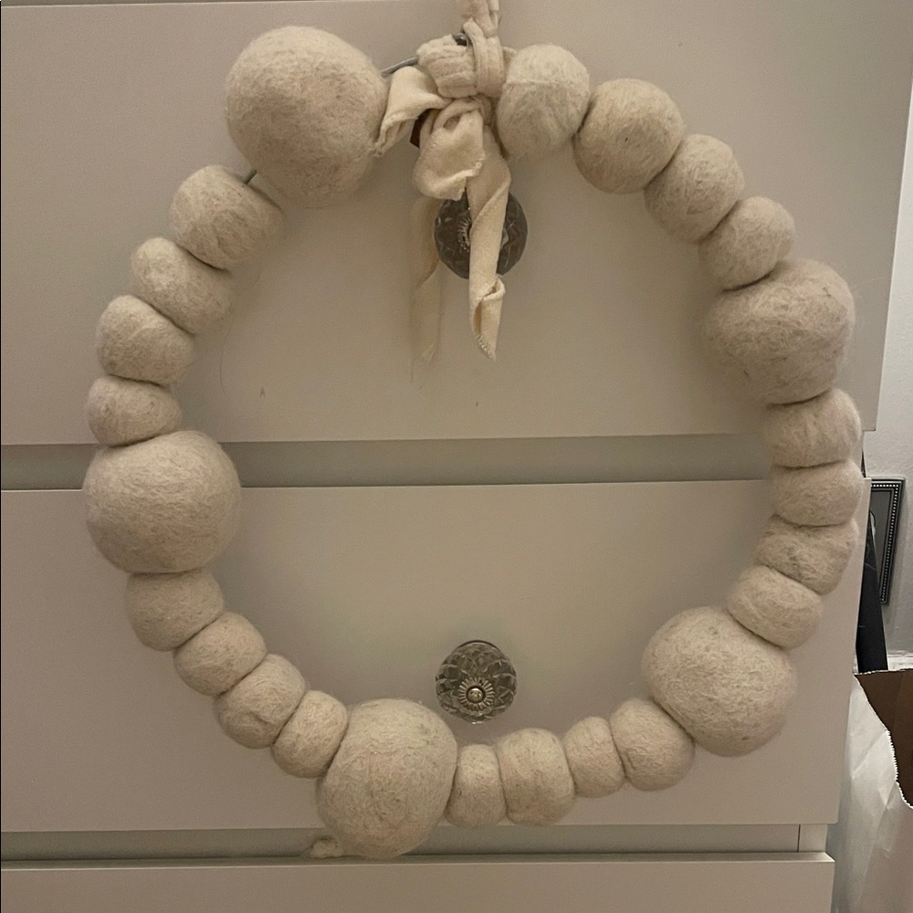 Mud Pie Cream Felt Pom Pom Wreath